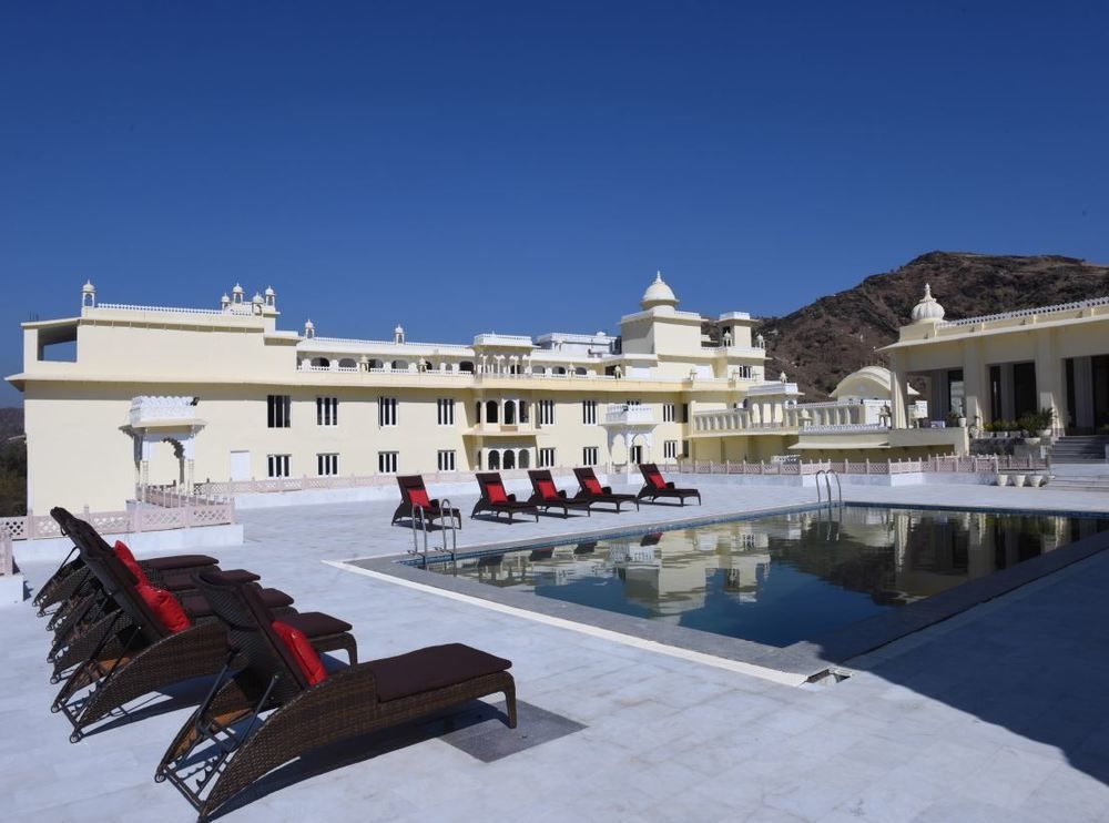 The Castle Mewar Hotel Rama Ngoại thất bức ảnh