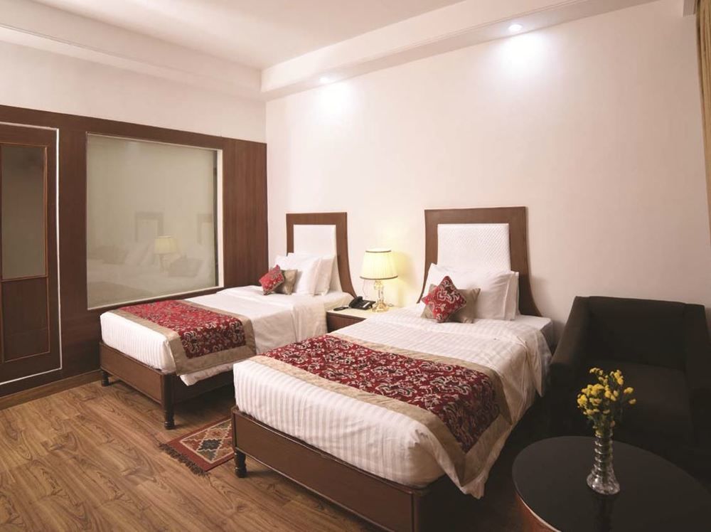 The Castle Mewar Hotel Rama Ngoại thất bức ảnh