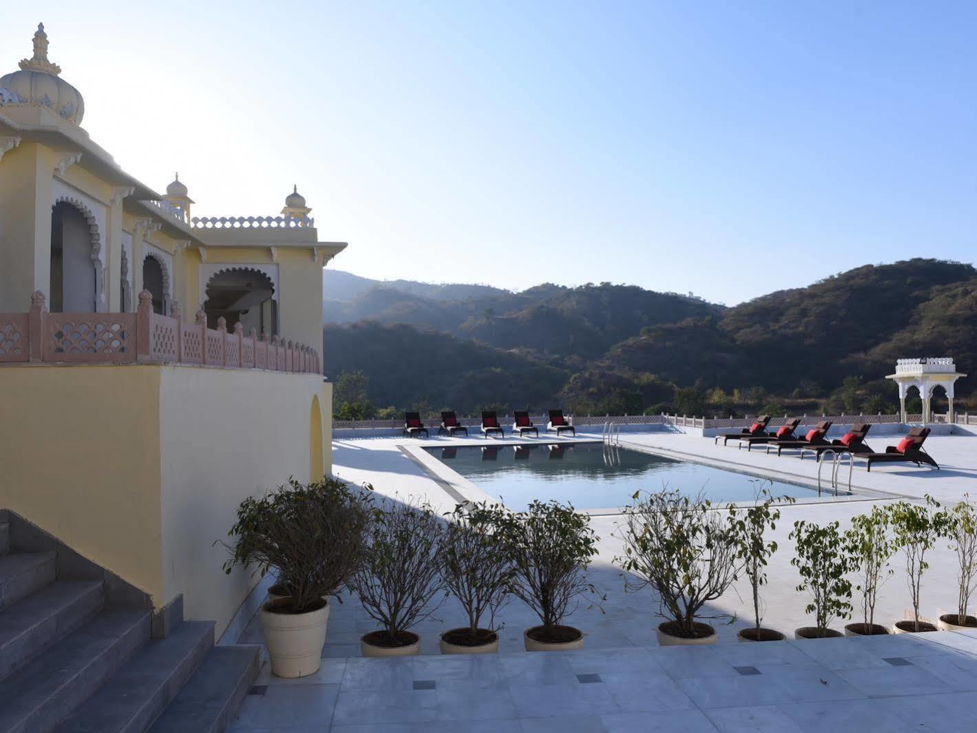 The Castle Mewar Hotel Rama Ngoại thất bức ảnh