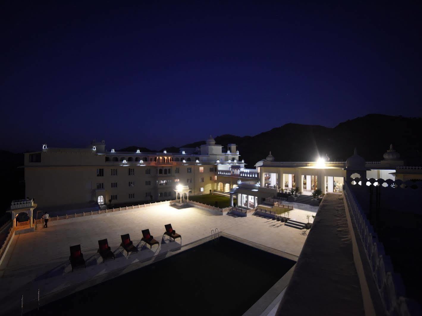 The Castle Mewar Hotel Rama Ngoại thất bức ảnh